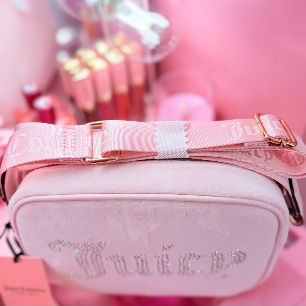 Juicy Couture Obsession Crossbody Camera Bag Pink Velour Bling Rhinestone Logo - Picture 4 of 6